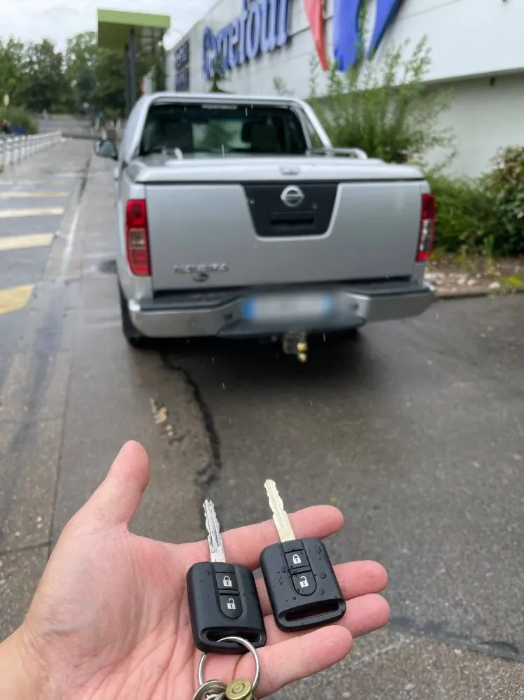 Télécommande de voiture près de Clermont